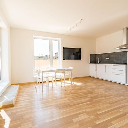 Penthouse # 81 With Panoramic City View In Elite Rezidence With Free Parking 布拉格 外观 照片