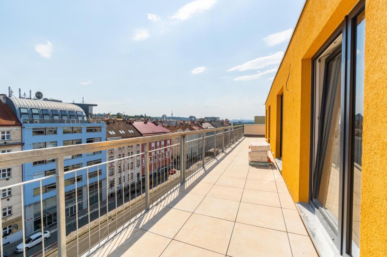 Penthouse # 81 With Panoramic City View In Elite Rezidence With Free Parking 布拉格 外观 照片